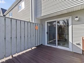 52 Liberty St L3, Plymouth MA 02360