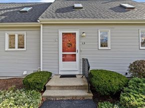 52 Liberty St L3, Plymouth MA 02360