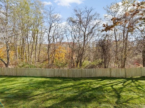 52 Liberty St L3, Plymouth MA 02360