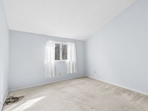 52 Liberty St L3, Plymouth MA 02360