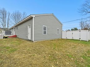 252 Pleasantdale Rd, Rutland MA 01543