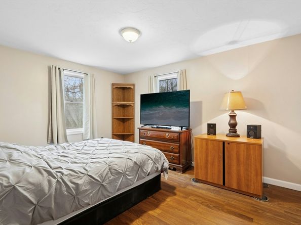 252 Pleasantdale Rd, Rutland MA 01543