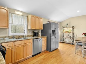 252 Pleasantdale Rd, Rutland MA 01543