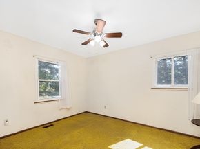 119 Susanne Drive, Northbridge MA 01588