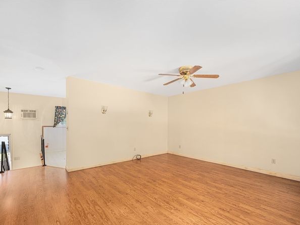 119 Susanne Drive, Northbridge MA 01588