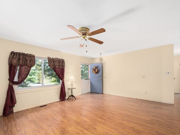 119 Susanne Drive, Northbridge MA 01588