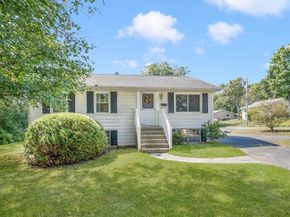 119 Susanne Drive, Northbridge MA 01588