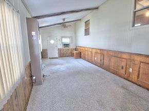 556 Central St 43, Leominster MA 01453