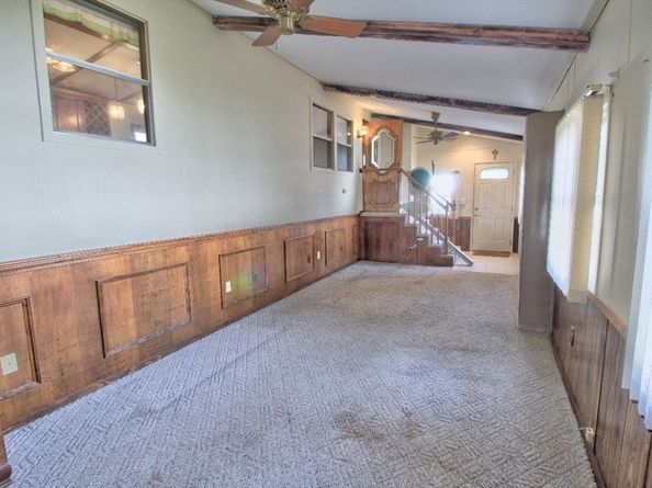 556 Central St 43, Leominster MA 01453