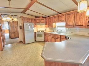 556 Central St 43, Leominster MA 01453