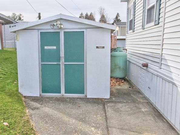 556 Central St 43, Leominster MA 01453