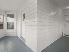 4 Albert Street, Worcester MA 01610