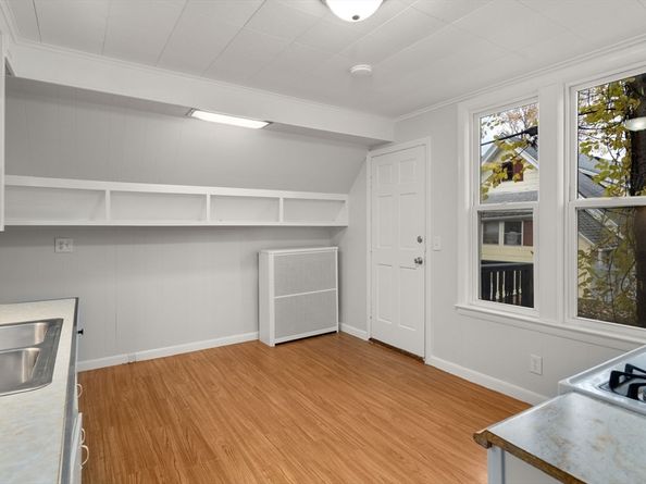 4 Albert Street, Worcester MA 01610