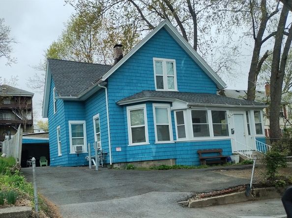 4 Albert Street, Worcester MA 01610