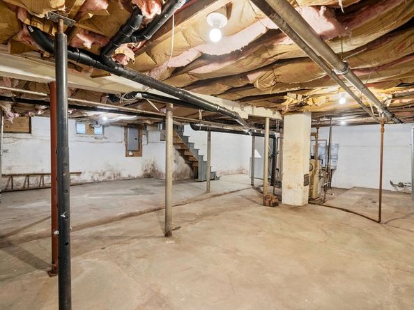 4 Albert Street, Worcester MA 01610