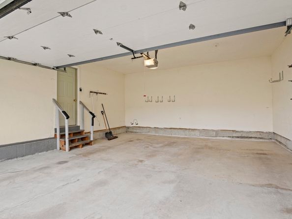 71 Hillside Village Drive 71, West Boylston MA 01583