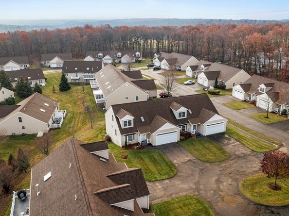 71 Hillside Village Drive 71, West Boylston MA 01583