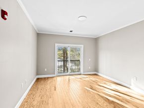 485 Blue Hills Parkway 11, Milton MA 02186