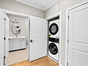 485 Blue Hills Parkway 11, Milton MA 02186