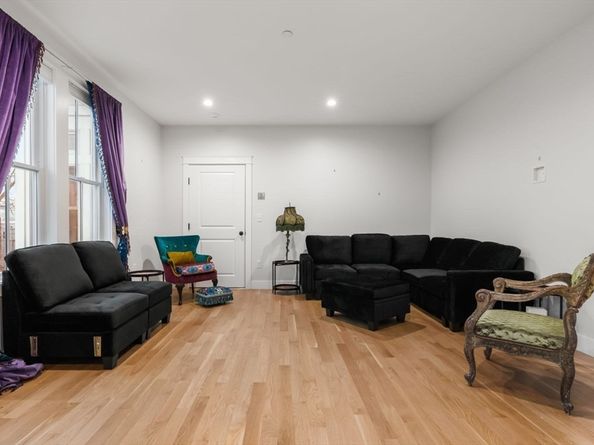 50 Market St 2, Ipswich MA 01938