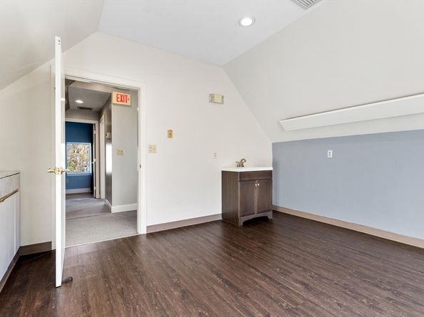 231 Bedford St, Lexington MA 02420