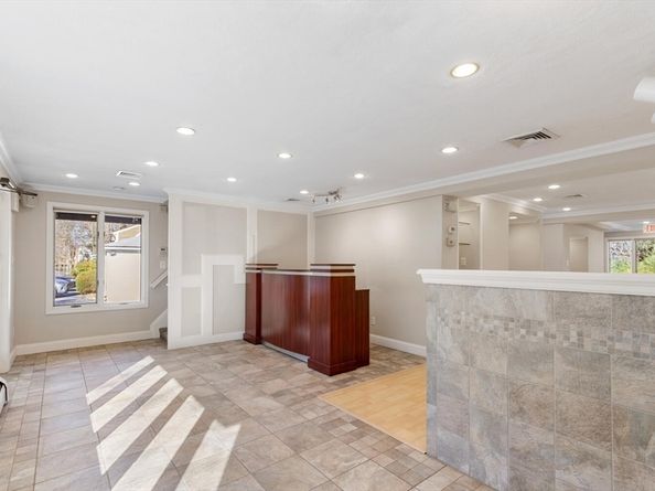 231 Bedford St, Lexington MA 02420