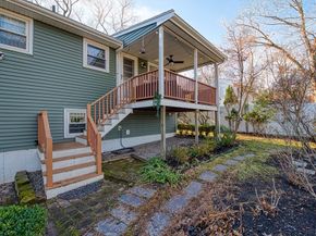 102 Alandale Ave, Brockton MA 02301