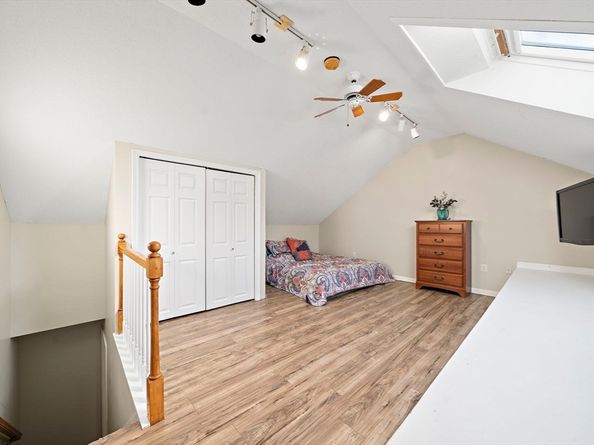 86 Abington Rd 86, Danvers MA 01923