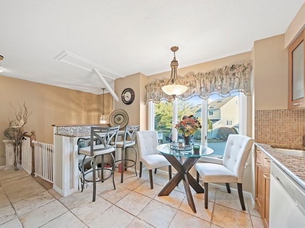 86 Abington Rd 86, Danvers MA 01923