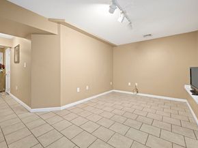 86 Abington Rd 86, Danvers MA 01923