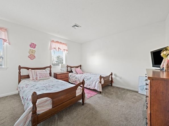 86 Abington Rd 86, Danvers MA 01923