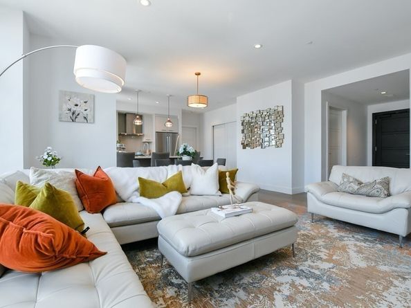 40 Traveler St 510, Boston MA 02118