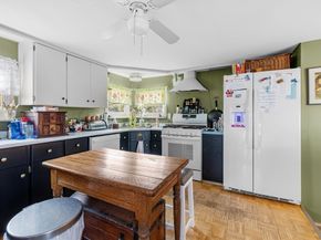 16 Francis St, Wareham MA 02538