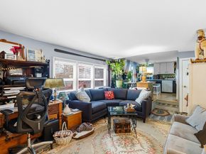 16 Francis St, Wareham MA 02538