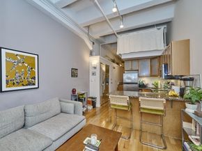 12 Stoneholm St 307, Boston MA 02115