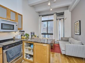 12 Stoneholm St 307, Boston MA 02115