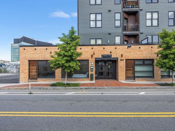 305 Webster Ave 109, Cambridge MA 02141