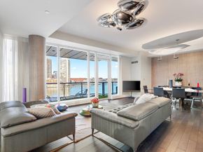 22 Liberty Dr 7M, Boston MA 02210