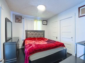 99 Clover St, Worcester MA 01603