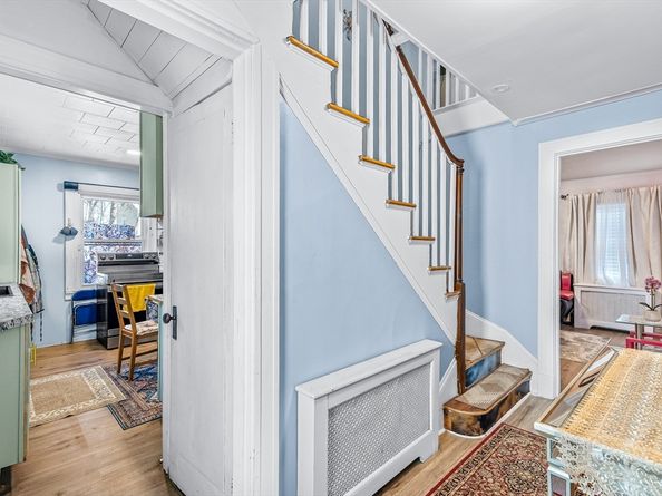 28 Maple Street, Southbridge MA 01550
