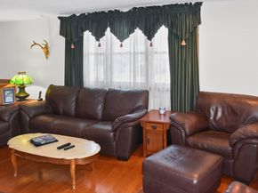 59 Hamilton Ave, Dedham MA 02026