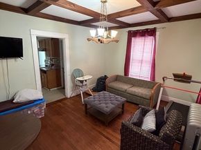 52 Maverick St, Fitchburg MA 01420