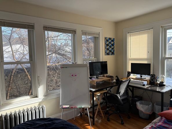 6-8 Cenacle Rd, Boston MA 02135