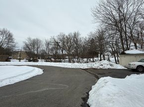 8 Sycamore Cir, Millbury MA 01527