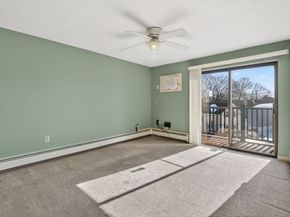 5 Washington St D4, Reading MA 01867