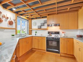 985 Memorial Drive 603, Cambridge MA 02138