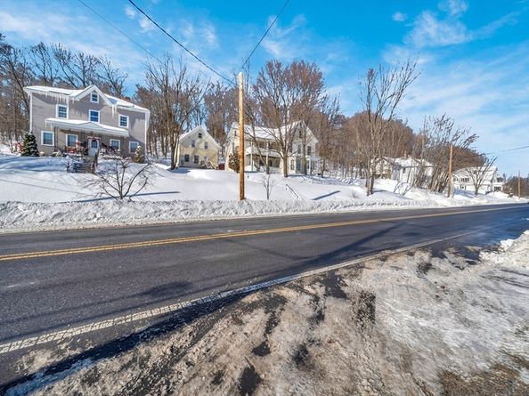54-56 North Main St, Leominster MA 01453