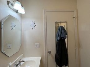 5 Kenmar Drive 09, Billerica MA 01821