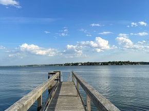 44 Seabury Point Rd, Duxbury MA 02332