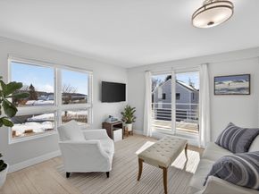 44 Seabury Point Rd, Duxbury MA 02332